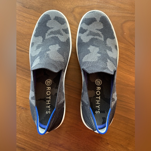 Rothy’s The Original Slip On Sneaker in Camo - Picture 1 of 5